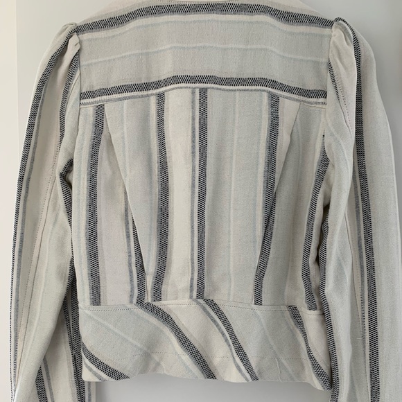 Anthropologie jacket with puffed sleeves - Picture 2 of 5